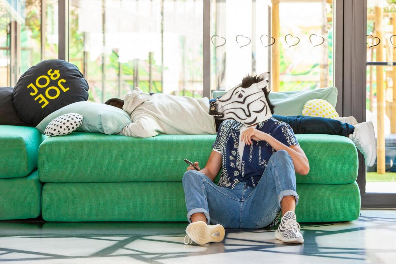 بيت شباب جو آند جوى باريس جينتللي جنتيلي المظهر الخارجي الصورة